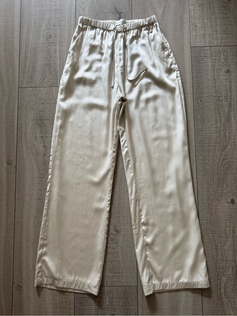 Abercrombie Satin Pull-on Wide Leg Pant